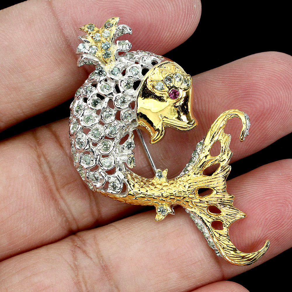 Saphir Rhodolit Fisch Brosche Silber bicolor vergoldet - INARA - Detailansicht