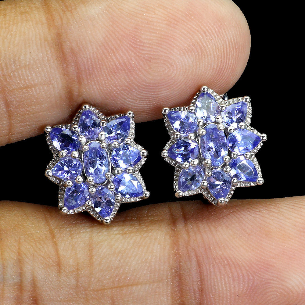 Tansanit Ohrringe aus weißvergoldetem Silber - INARA