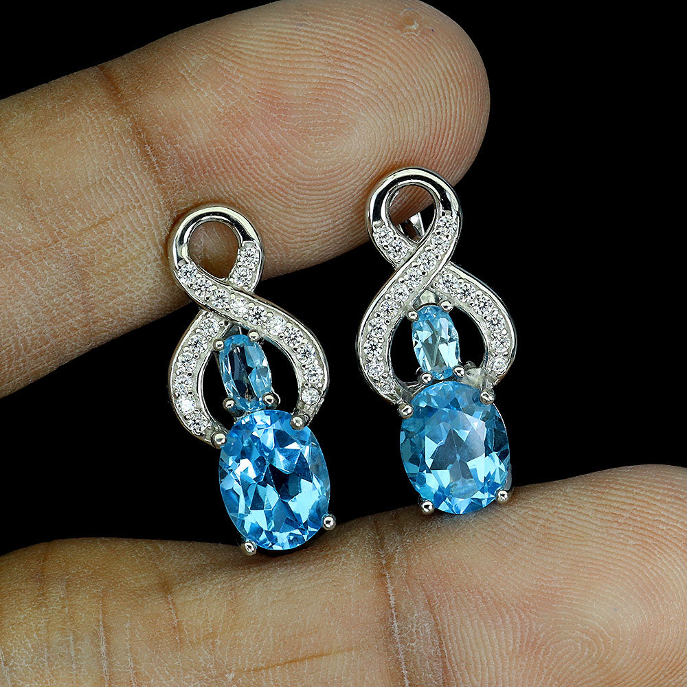 Swiss Blautopas Ohrringe aus weißvergoldetem Silber - INARA