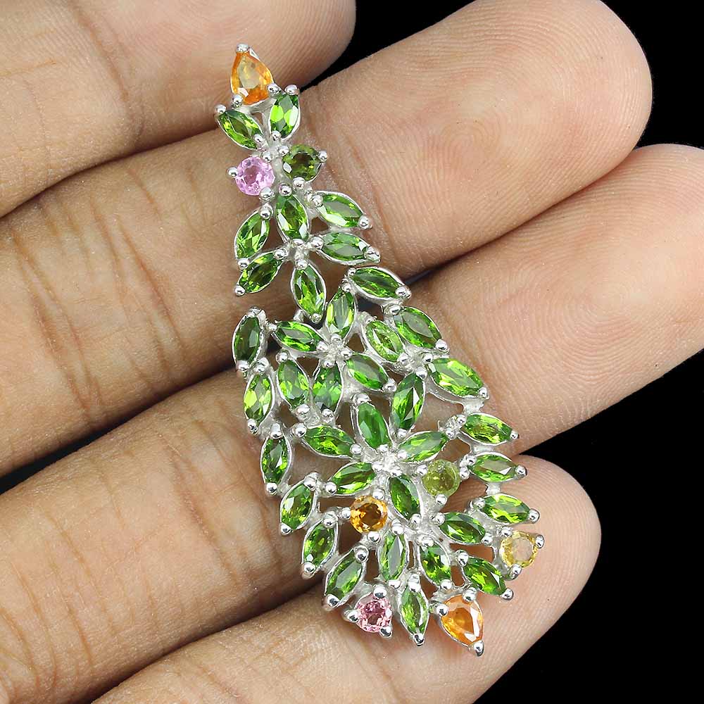 Chromdiopsid Saphir Turmalin Anhänger aus weißvergoldetem Silber - INARA