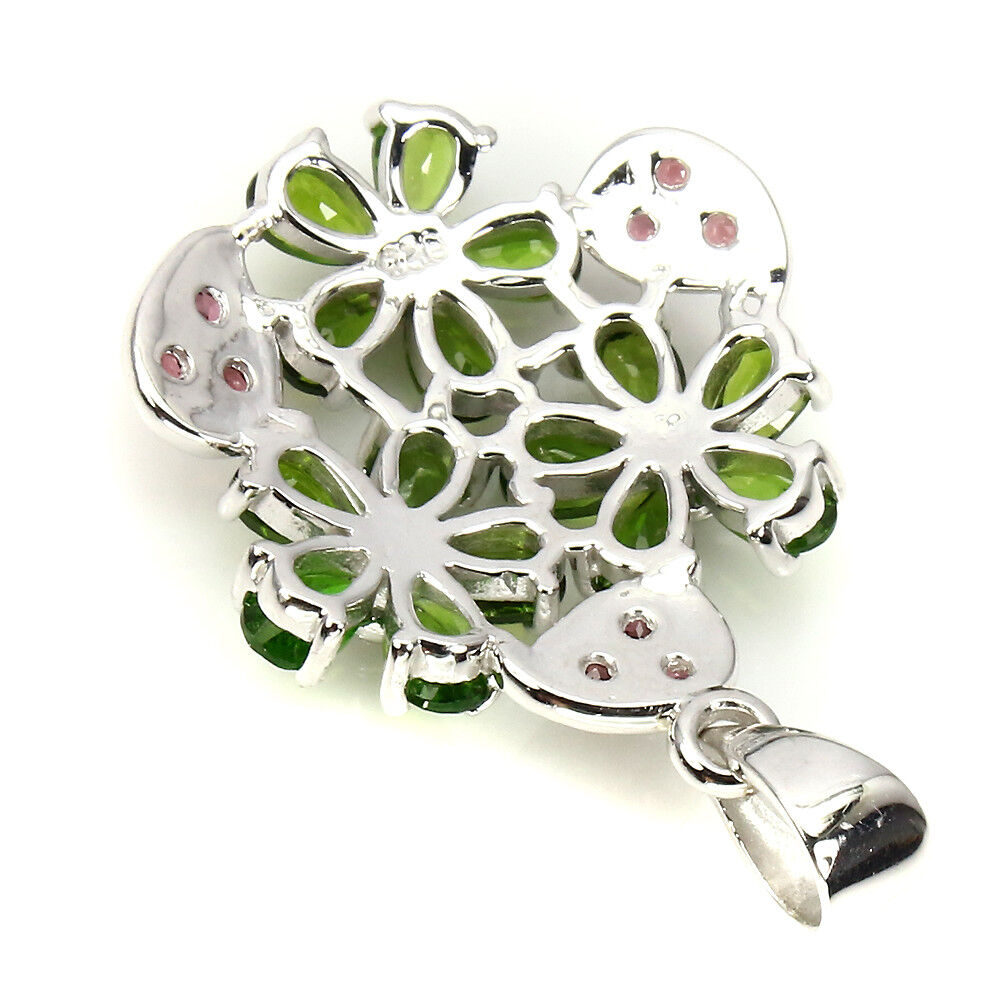 Chromdiopsid Rhodolit Anhänger aus weißvergoldetem Silber - INARA