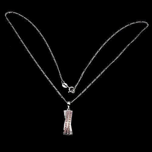 Saffier diamantgeslepen hanger met ketting