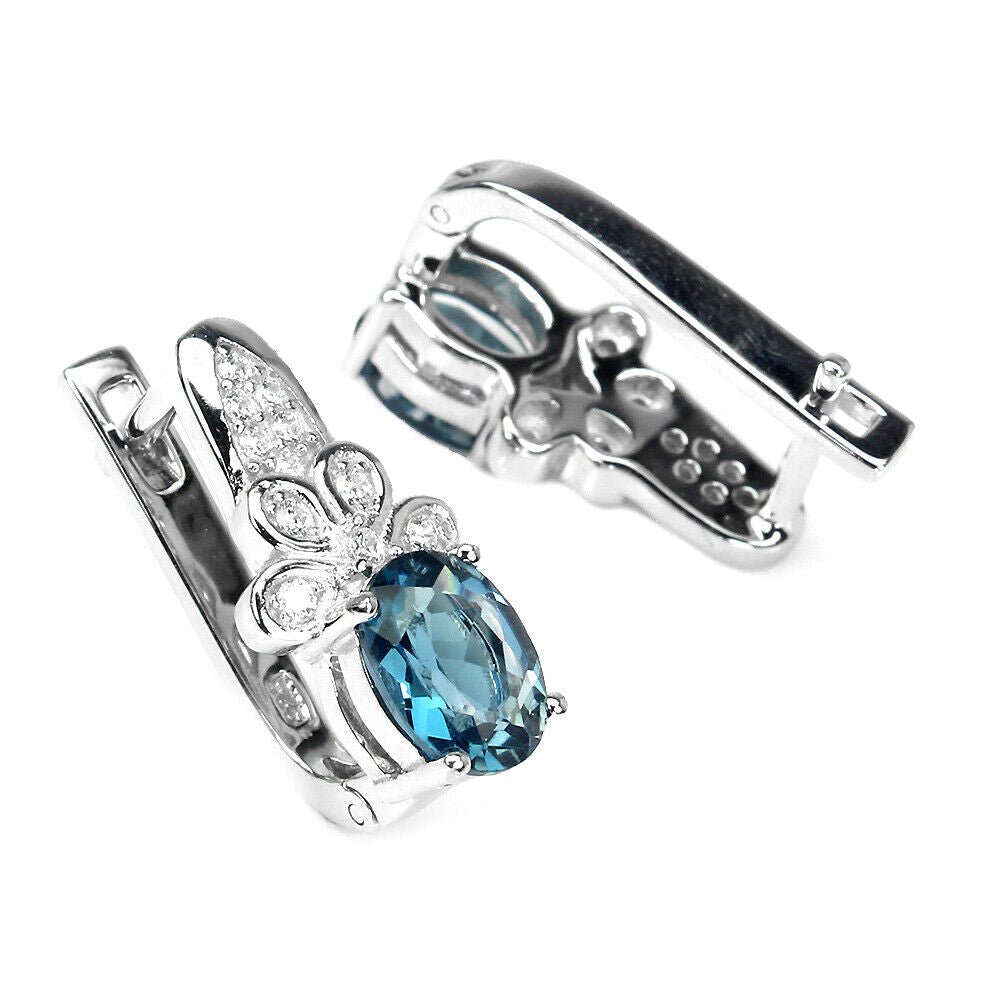 Blautopas London Blue Ohrringe aus weißvergoldetem Silber - INARA