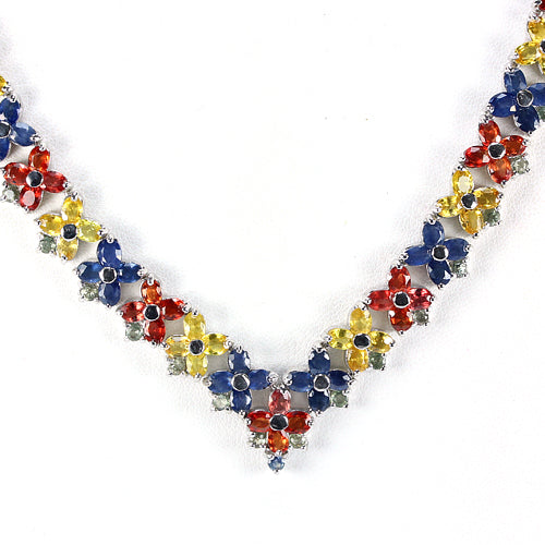 Saphir Blümchen Collier Silber weißvergoldet - INARA - Detailansicht