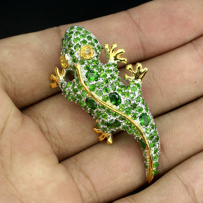 Saphir Chromdiopsid Gecko Brosche Silber bicolor vergoldet - INARA - Detailansicht