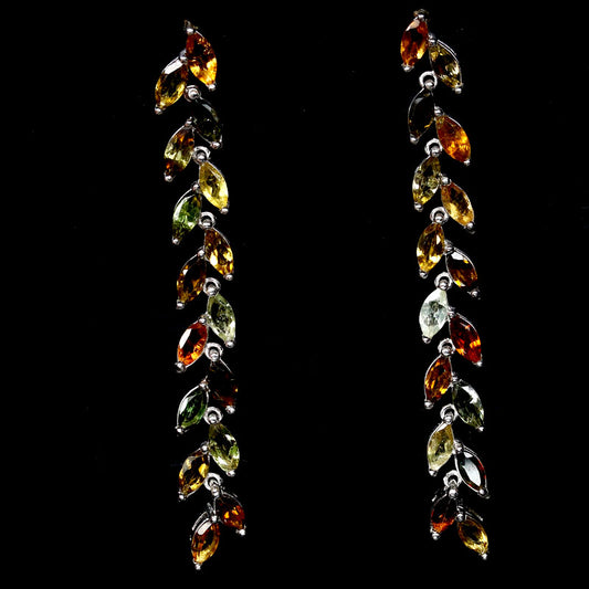 Turmalin Ohrringe aus weißvergoldetem Silber - INARA