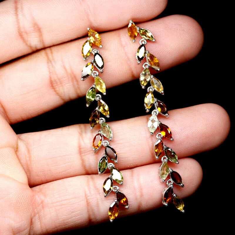 Turmalin Ohrringe aus weißvergoldetem Silber - INARA