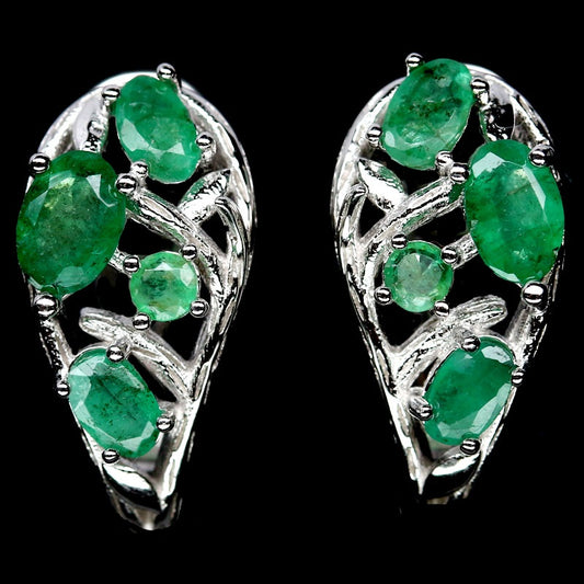 Smaragd Ohrringe aus weißvergoldetem Silber - INARA