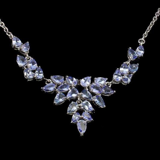 Tansanit Collier aus weißvergoldetem Silber - INARA