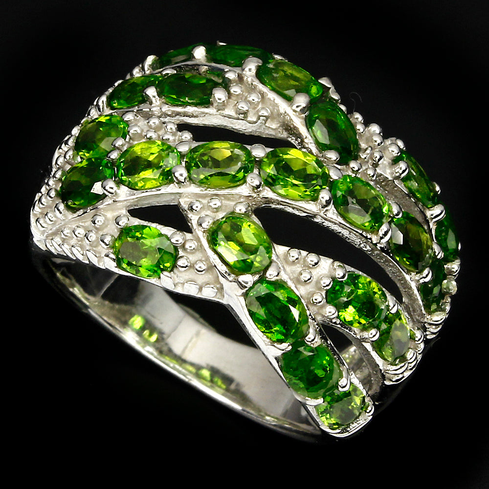 Chromdiopsid Ring Silber weißvergoldet - INARA - Seitenansicht