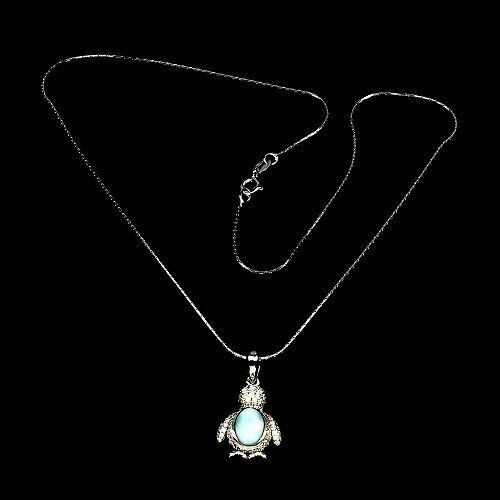 Pendentif pingouin Larimar avec collier