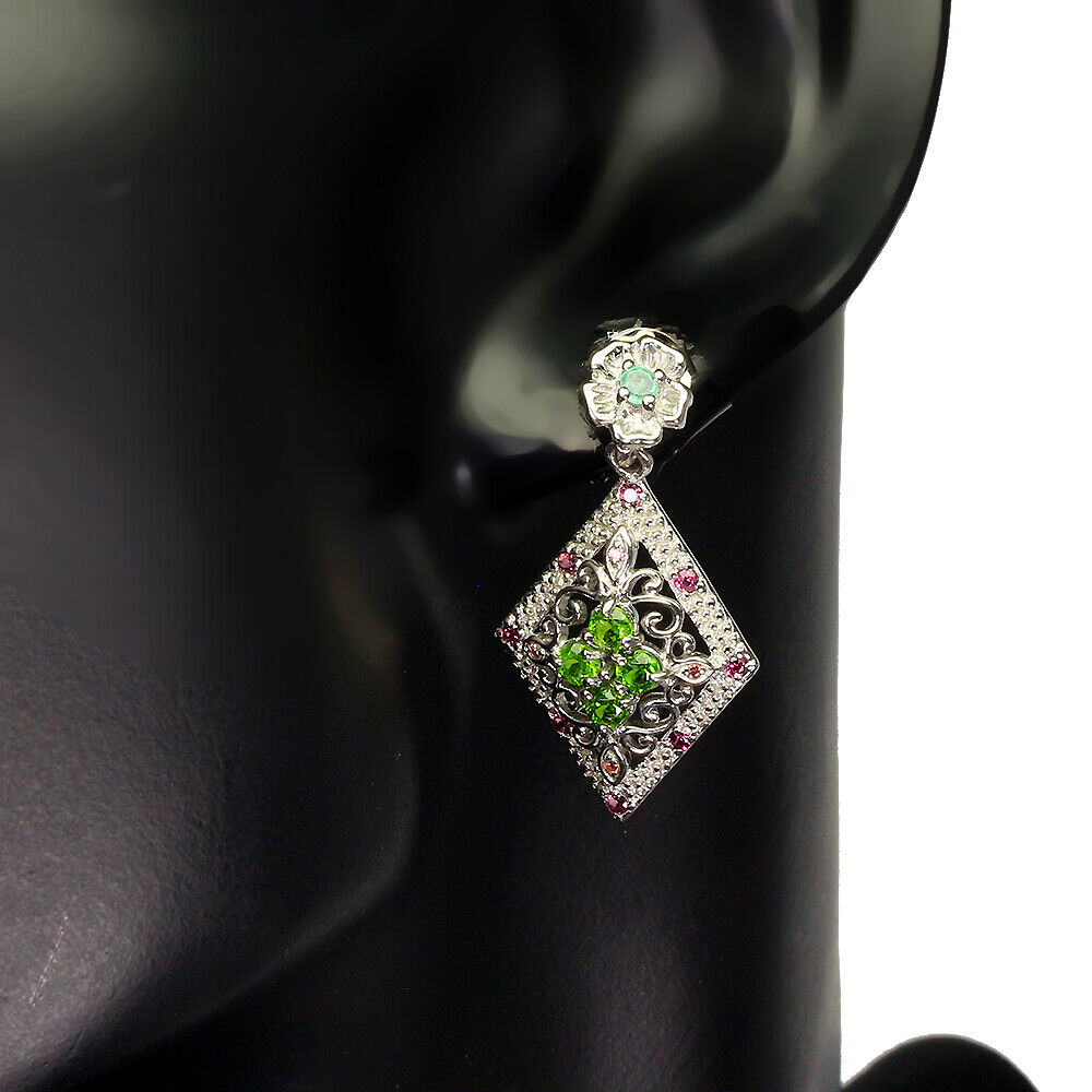 Russische diopside smaragd saffier rhodoliet oorbellen